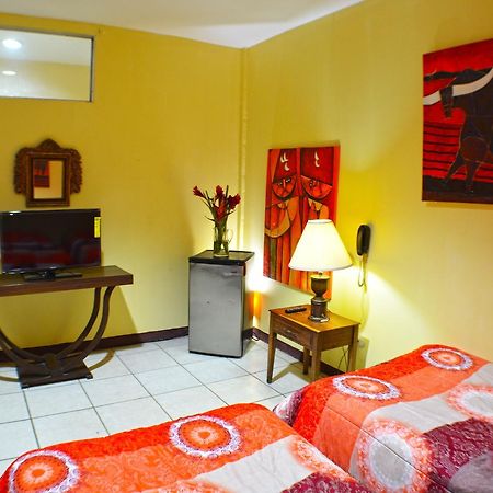 Hotel Plaza Cosiguina Chinandega Zewnętrze zdjęcie